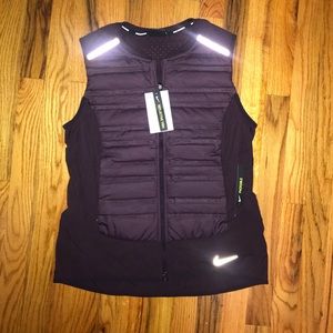 Nike Women’s Aeroloft Running Vest Sz: M